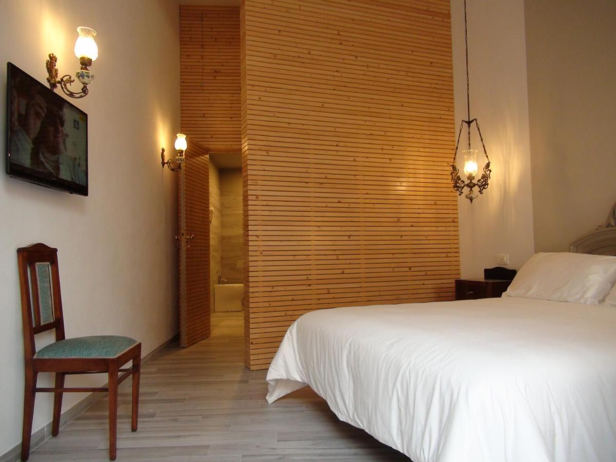 Room 55 Noto Exterior photo